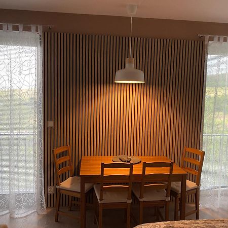Loučná pod Klínovcem Miky Apartman Klinovec Meadow מראה חיצוני תמונה